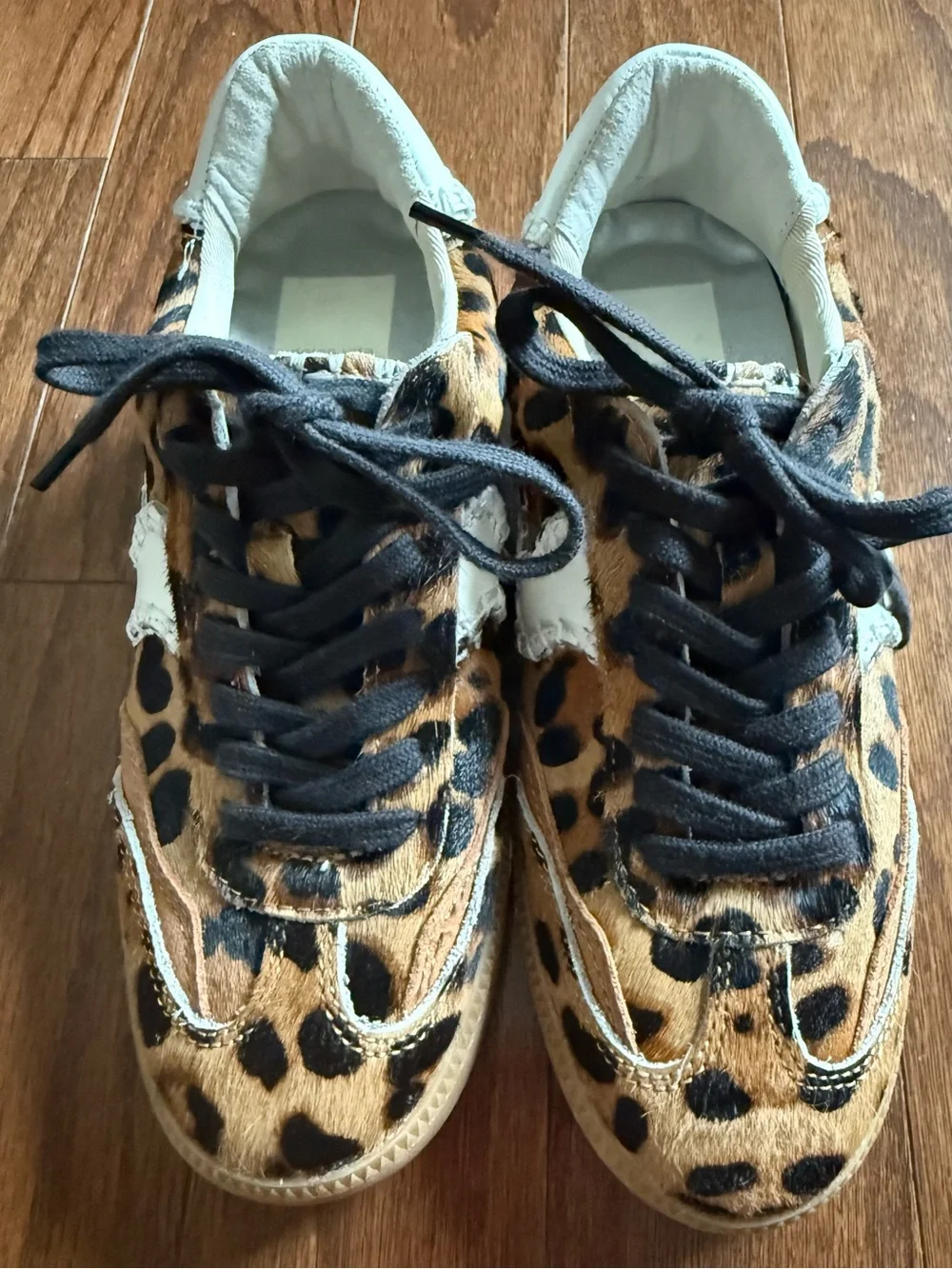Dolce Vita Leopard Print Sneakers in Brown & Black size 5 US women’s